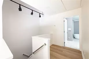 1018 Riverbend Club Dr SE, Atlanta, GA 30339 - Photo 12