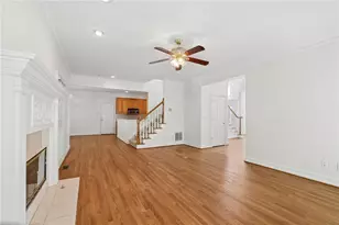 100 Harmony Point Cv, Lilburn, GA 30047 - Photo 12