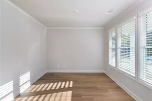 904 Bessie Ct, Loganville, GA 30052 - Photo 4