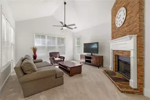 12100 Seasons Trace, Alpharetta, GA 30004 - Photo 10