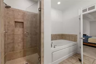 12100 Seasons Trace, Alpharetta, GA 30004 - Photo 20