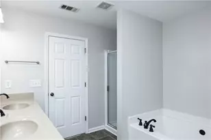 708 Village Field Ct, Suwanee, GA 30024 - Photo 32