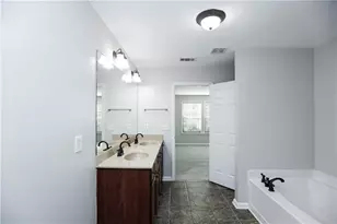 708 Village Field Ct, Suwanee, GA 30024 - Photo 30