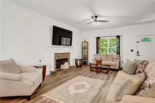 2810 Imperial Dr, Cumming, GA 30041 - Photo 4
