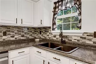 2810 Imperial Dr, Cumming, GA 30041 - Photo 8