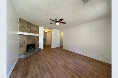5172 Ridge Forest Drive #5172, Stone Mountain, GA 30083 - Photo 2
