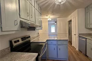 5172 Ridge Forest Dr, Stone Mountain, GA 30083 - Photo 12
