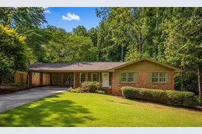 702 Highview Drive SE, Smyrna, GA 30082 - Photo 1
