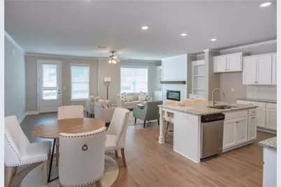 5369 Gray Birch Bend, Flowery Branch, GA 30542 - Photo 2