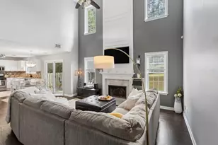 1418 Glenover Cir, Marietta, GA 30062 - Photo 2