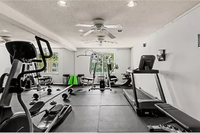 3655 Habersham Road NE #B236, Atlanta, GA 30305 - Photo 12