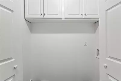 3655 Habersham Road NE #B236, Atlanta, GA 30305 - Photo 10