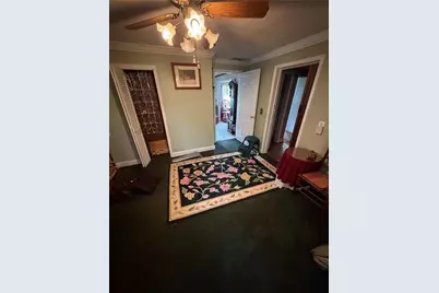 401 Latimore Avenue, Buford, GA 30518 - Photo 18