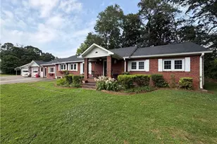 401 Latimore Ave, Buford, GA 30518 - Photo 38