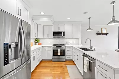 2965 Pharr Court South NW #UNIT 416, Atlanta, GA 30305 - Photo 4