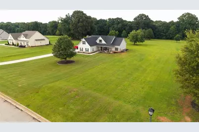 301 Savannah Drive, Mansfield, GA 30055 - Photo 2