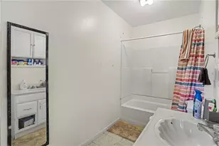 4925 Sunny Ridge Ct, Flowery Branch, GA 30542 - Photo 20