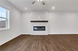 6001 Haviland Alley, Sugar Hill, GA 30518 - Photo 2