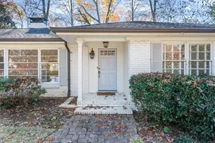 525 Timber Valley Rd, Sandy Springs, GA 30342 - Photo 6