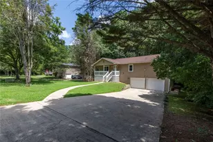 3125 Barrett Ct, Powder Springs, GA 30127 - Photo 2