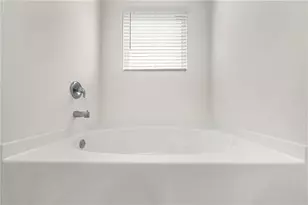 850 Bentley Dr, Fairburn, GA 30213 - Photo 22