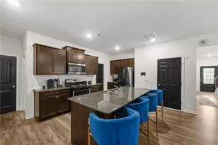 850 Bentley Dr, Fairburn, GA 30213 - Photo 6