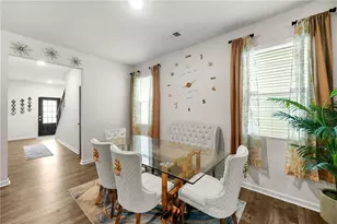 850 Bentley Dr, Fairburn, GA 30213 - Photo 4