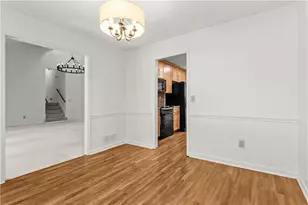 2104 Mitchell Ct, Marietta, GA 30062 - Photo 14