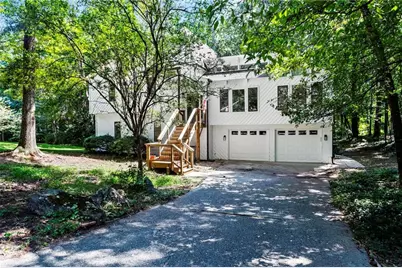 2104 Mitchell Court, Marietta, GA 30062 - Photo 2