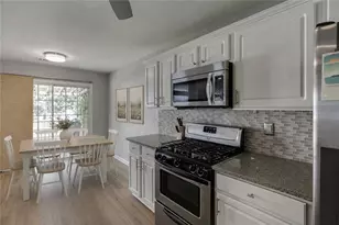 194 Friars Head Dr, Suwanee, GA 30024 - Photo 12