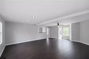 5356 Biffle Rd, Stone Mountain, GA 30088 - Photo 10