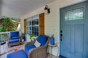 9420 Manor Ln, Gainesville, GA 30506 - Photo 4