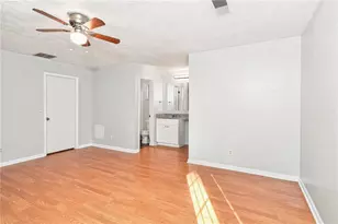 1515 Captain Thomas Ct, Marietta, GA 30066 - Photo 8