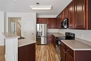 1707 Oak Brook Ln NW, Kennesaw, GA 30152 - Photo 4