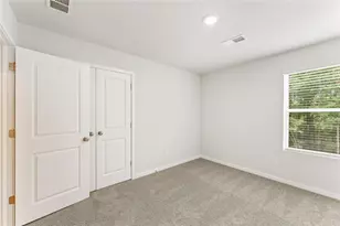 7469 Clover Ln, Flowery Branch, GA 30542 - Photo 16