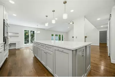 2990 Ascot Lane, Roswell, GA 30076 - Photo 18