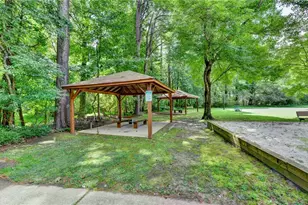 10525 Willow Meadow Cir, Johns Creek, GA 30022 - Photo 32
