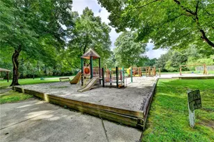 10525 Willow Meadow Cir, Johns Creek, GA 30022 - Photo 30