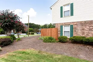 768 Longleaf Dr, Lawrenceville, GA 30046 - Photo 34