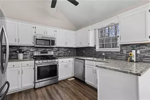 304 Ridge Hill Cir, Canton, GA 30115 - Photo 8