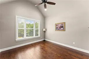 4466 Park Royal Dr, Flowery Branch, GA 30542 - Photo 10