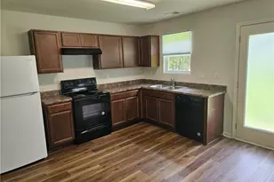 316 Freeman Cir, Villa Rica, GA 30180 - Photo 4