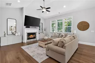 2183 Calverton Ln SW, Atlanta, GA 30331 - Photo 2