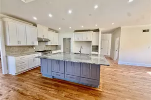 7945 St Marlo Fairway Dr, Duluth, GA 30097 - Photo 14