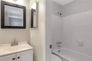 12 Surry County Pl NW, Atlanta, GA 30318 - Photo 20