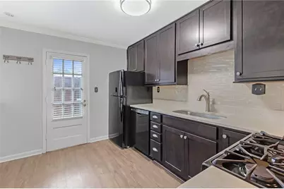 12 Surry County Place NW, Atlanta, GA 30318 - Photo 10