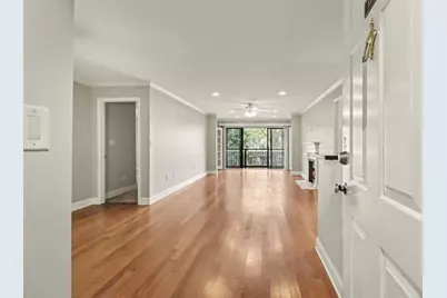 1202 Pine Heights, Atlanta, GA 30324 - Photo 12