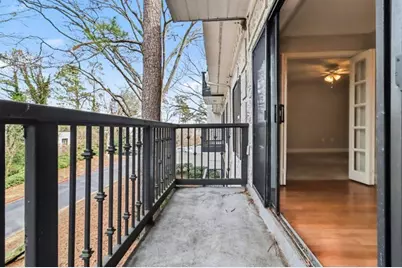1202 Pine Heights, Atlanta, GA 30324 - Photo 14