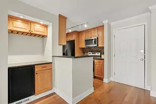 1202 Pine Heights, Atlanta, GA 30324 - Photo 20