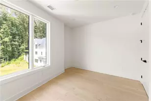 11548 Serenbe Ln, Chattahoochee Hills, GA 30268 - Photo 20